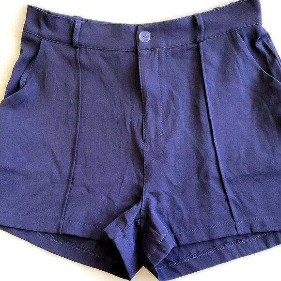 NEW NAVY SHORTS (runs small) - Picture 2 of 10
